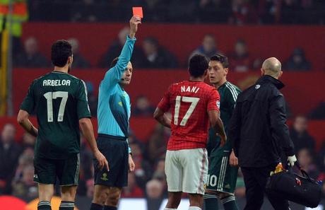 Un tifoso del Manchester United denuncia l’arbitro Cakir…