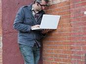 Dead drops: strada diventa social network