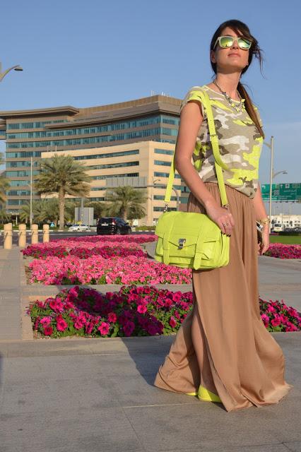 First day in Dubai: my outfit + new issue of Forerunners fashion magazine