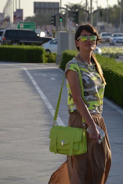 First day in Dubai: my outfit + new issue of Forerunners fashion magazine