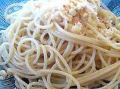 Spaghetti kamut aglio olio peperoncino pecorino piccante