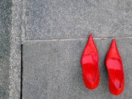 Femminicidio e scarpe rosse