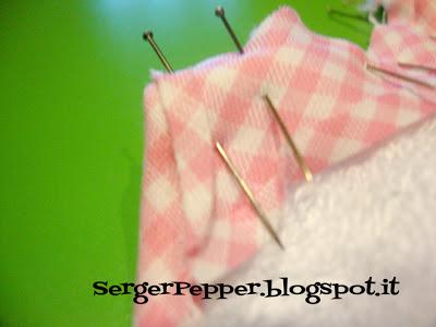 simple sewing bibs bias serger-pepper