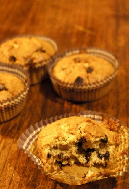 Mini muffin integrali con gocce di cioccolato