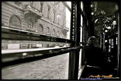 tram nella pioggia, Milano