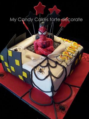 Spiderman cake II Black and Red