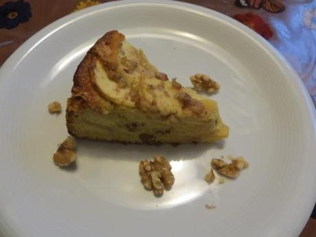 torta di mele, noci e vinsanto