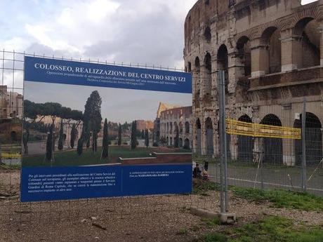 Colosseo. Si inizia a scavare per il centro servizi: presto per comprare un souvenir o una bottiglietta d'acqua non ci si dovrà più rivolgere al racket