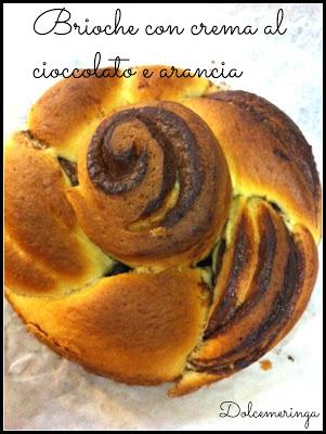 BRIOCHE CON CREMA AL CIOCCOLATO E ARANCIA