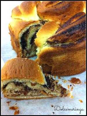 BRIOCHE CON CREMA AL CIOCCOLATO E ARANCIA