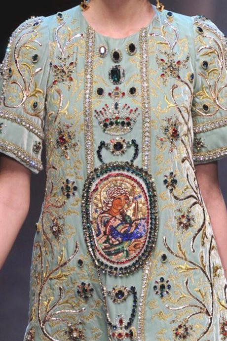 QUANDO LA MODA INCONTRA L'ARTE ITALIANA: I MERAVIGLIOSI MOSAICI BIZANTINI SICILIANI NELLA COLLEZIONE DI DOLCE & GABBANA A/I 2013/14