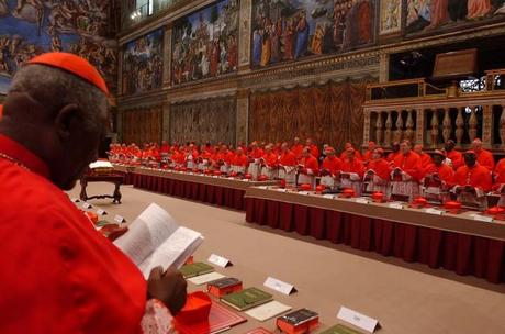 VERSO IL NUOVO PAPA: ANCORA NIENTE DATA CONCLAVE, MANCA UN ELETTORE