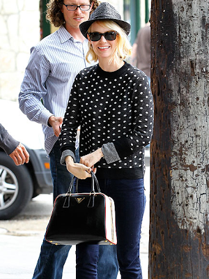 January Jones : In or OUT Lady?