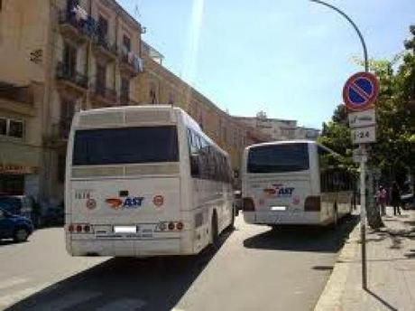 Ast in Sicilia verso il collasso: autisti senza stipendio, autobus fermi