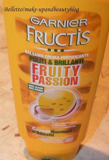 Garnier Fructis Fruity Passion - Balsamo crema fortificante con Frutto della Passione rivitalizzante + Cocco addolcente