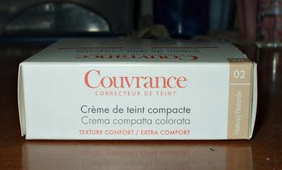 Review: Fondotinta compatto Couvrance di Avene.