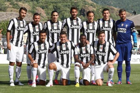 FOTO TAGLI DI CAPELLI, LOOK, STILE DELLA JUVENTUS LA SQUADRA DI CALCIO 2013