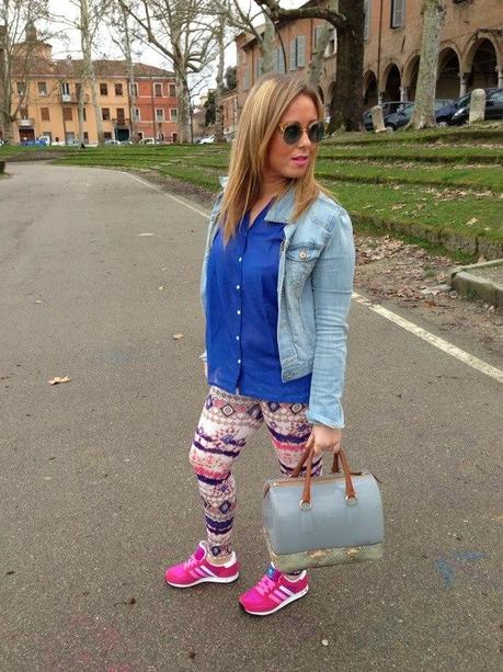 A BORING DAY IN MULTICOLOR