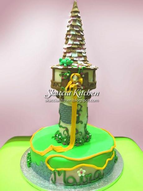 Rapunzel Cake