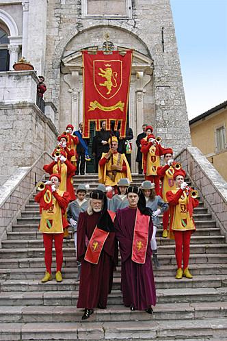 corteo s benedetto piazza s benedetto norcia (140) (1)