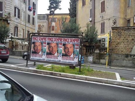 Per essere votati imbrattano, per ringraziare imbrattano. Evidentemente pensano proprio che questo sia il canale che i cittadini prediligono. Vale anche per voi?