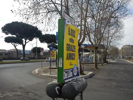 Per essere votati imbrattano, per ringraziare imbrattano. Evidentemente pensano proprio che questo sia il canale che i cittadini prediligono. Vale anche per voi?