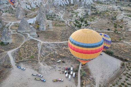 01532 “In viaggio cullati dal vento”: di Marco Bizzarri e Paola Pardini