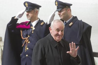 PAPA FRANCESCO... Scelto dalla fine del mondo