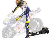 Valentino Rossi Startbox 2009 L.E. 2352 pcs. Minichamps