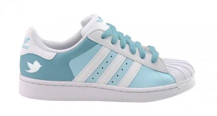 Adidas Superstar per Facebook e Twitter