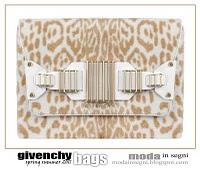 Givenchy Bags Spring summer 2011... nel guardaroba di Moda in Segni