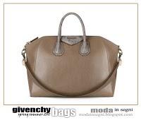 Givenchy Bags Spring summer 2011... nel guardaroba di Moda in Segni