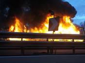 fuoco autostrada