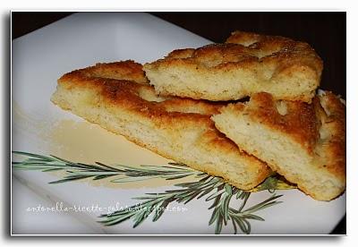 Pan focaccia al rosmarino!