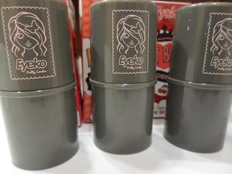 Eyeko Fat Balm: Frosting, Toffee, Cherry [Foto]