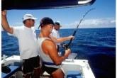 Pesca sportiva sul Great sea Reef con lo staff di Nukubati Island Resort