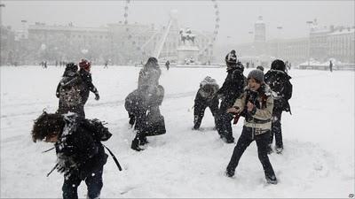 Snow around Europe