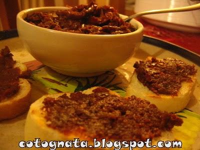 Patè di pomodori secchi e mentuccia .. questioni di responsabilità Patè di pomodori secchi e mentuccia .. questioni di responsabilità