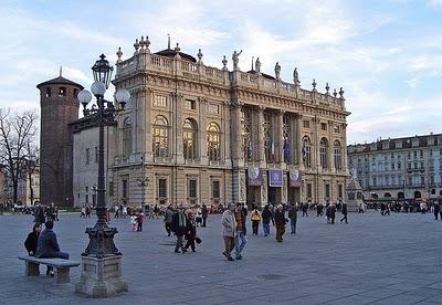 Gioielli fantasia, la collezione di Patrizia Sandretto in mostra a Palazzo Madama