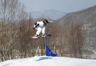 Prima vittoria in carriera per Luca Matteotti nello snowboard