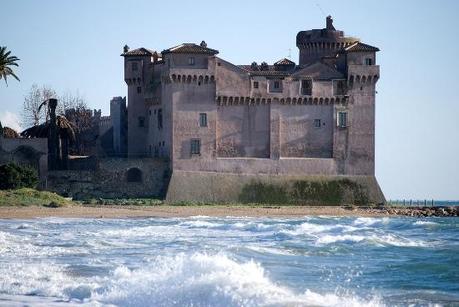 “Mille torri per mille sovrani, un castello per ogni paese”: di Marco Bizzarri e Paola Pardini