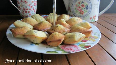 madeleines ai fiori di lavanda