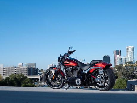 Harley-Davidson FXSB Breakout 2013