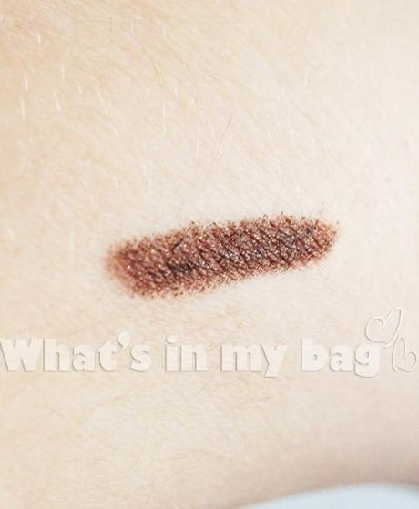 A close up on make up n°141: Rimmel London, Scandaleyes Waterproof Khol Kajal n° 003 Brown