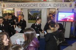 Milano/ Militari e Giovani. Apre il Salone dello Studente: “Vicini ai giovani, per un futuro sicuro”