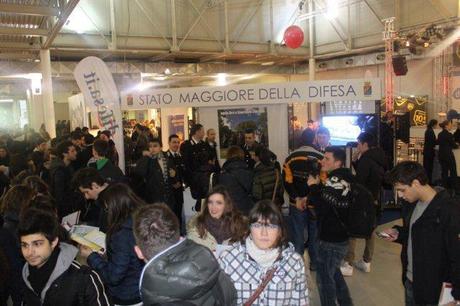 Milano/ Militari e Giovani. Apre il Salone dello Studente: “Vicini ai giovani, per un futuro sicuro”