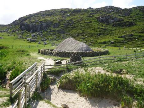 Bosta, Iron age house