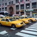 New York, i passeggeri di un taxi diventano “arte” a loro insaputa