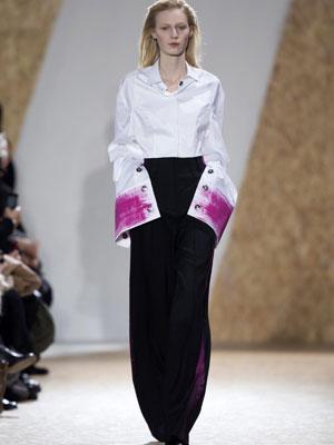 http://temi.repubblica.it/d-parigi-moda-donna-ai2013-14/2013/03/02/maison-martin-margiela-poetica-sartoriale/  