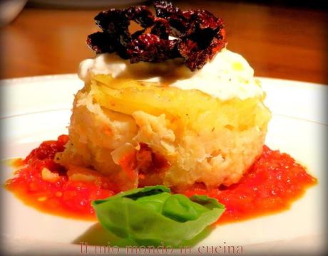 TORTINO DI PATATE E BACCALA', PEPERONI CRUSCHI E STRACCIATELLA DI BUFALA